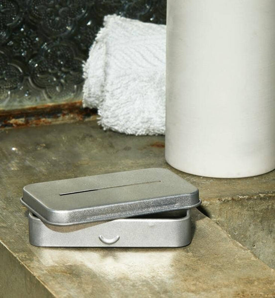 Blade Recycling Tin