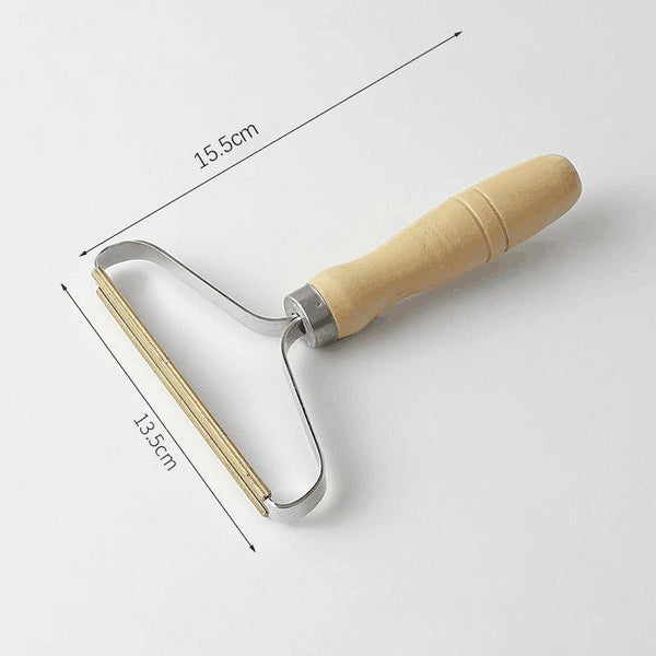 Wood Lint and Fuzz Remover