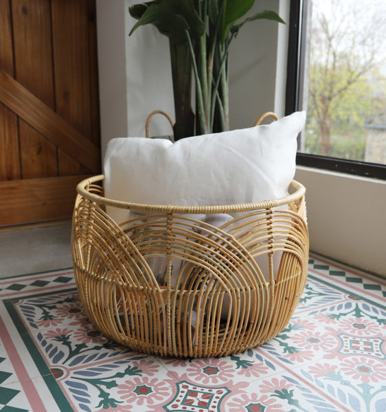 Rattan Table