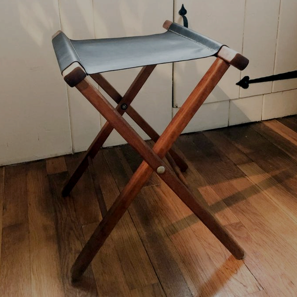 Reclaimed Camp Stool – Black Leather Seat
